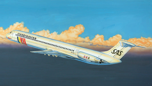 Scandinavian Air MD-82